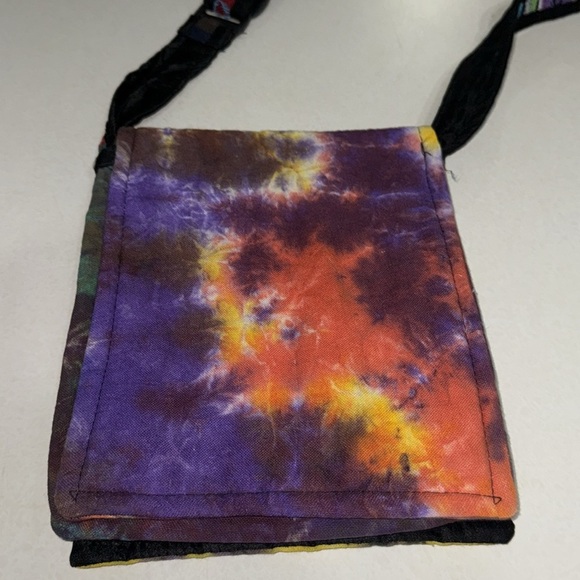 Rising International 100% Cotton Tye Dye Sugar Skull Medium Sized Crossbody Bag - Picture 7 of 7